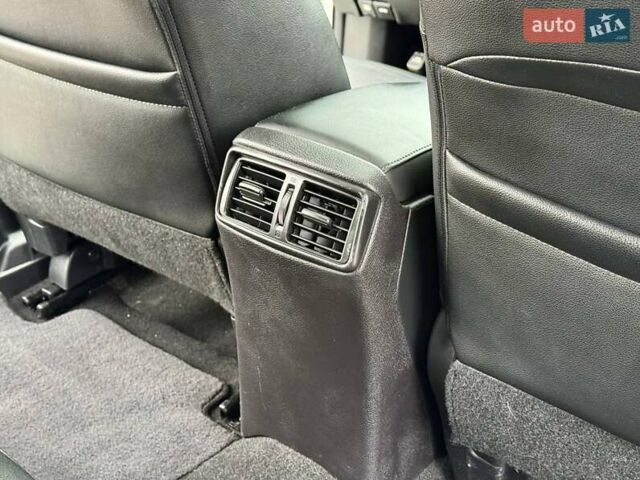 Белый Ниссан Rogue, объемом двигателя 2.5 л и пробегом 151 тыс. км за 15300 $, фото 21 на Automoto.ua