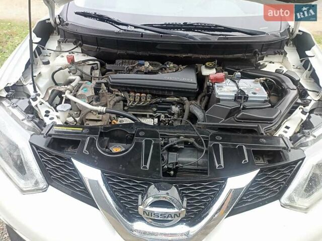 Білий Ніссан Rogue, об'ємом двигуна 2.49 л та пробігом 157 тис. км за 13800 $, фото 28 на Automoto.ua