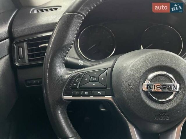 Белый Ниссан Rogue, объемом двигателя 2.49 л и пробегом 264 тыс. км за 13190 $, фото 24 на Automoto.ua