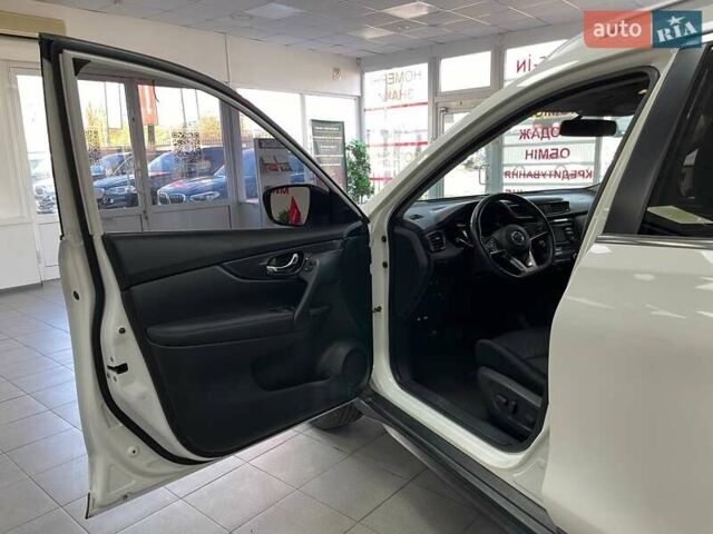 Белый Ниссан Rogue, объемом двигателя 2.49 л и пробегом 264 тыс. км за 13190 $, фото 17 на Automoto.ua