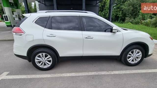Белый Ниссан Rogue, объемом двигателя 2.49 л и пробегом 129 тыс. км за 13700 $, фото 5 на Automoto.ua