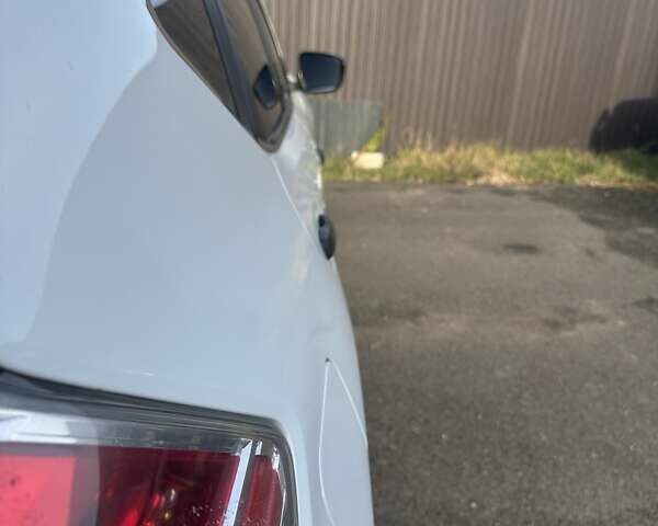 Белый Ниссан Rogue, объемом двигателя 2.49 л и пробегом 186 тыс. км за 13999 $, фото 12 на Automoto.ua