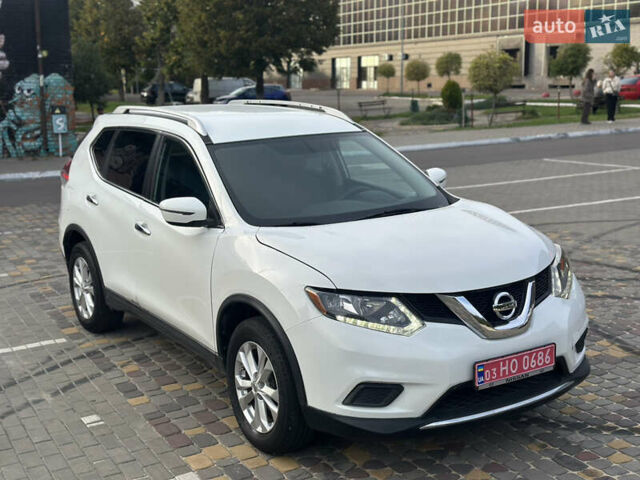 Белый Ниссан Rogue, объемом двигателя 2.5 л и пробегом 165 тыс. км за 10900 $, фото 8 на Automoto.ua