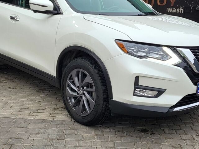 Білий Ніссан Rogue, об'ємом двигуна 2.5 л та пробігом 144 тис. км за 15500 $, фото 7 на Automoto.ua