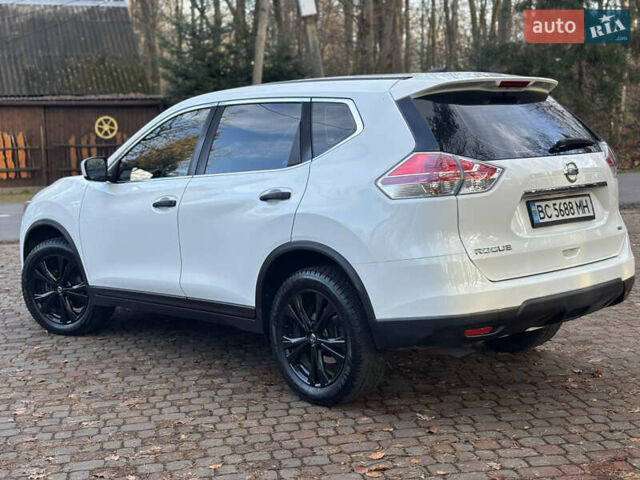 Білий Ніссан Rogue, об'ємом двигуна 2.5 л та пробігом 220 тис. км за 12000 $, фото 8 на Automoto.ua