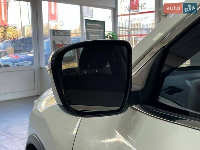 Белый Ниссан Rogue, объемом двигателя 2.49 л и пробегом 264 тыс. км за 13190 $, фото 16 на Automoto.ua