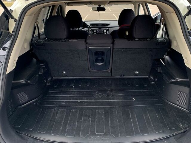 Белый Ниссан Rogue, объемом двигателя 2.5 л и пробегом 96 тыс. км за 15800 $, фото 3 на Automoto.ua