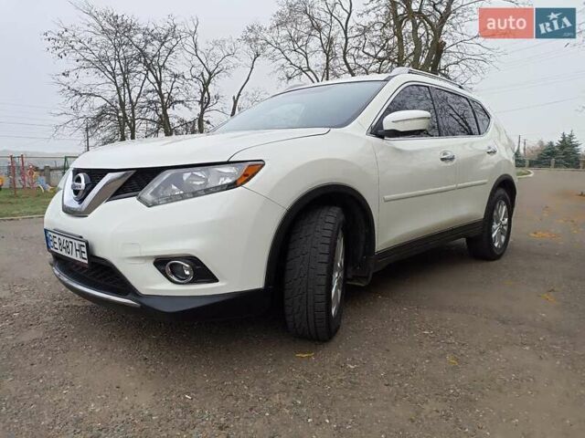 Білий Ніссан Rogue, об'ємом двигуна 2.49 л та пробігом 157 тис. км за 13800 $, фото 6 на Automoto.ua