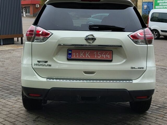 Білий Ніссан Rogue, об'ємом двигуна 2.5 л та пробігом 144 тис. км за 15500 $, фото 4 на Automoto.ua