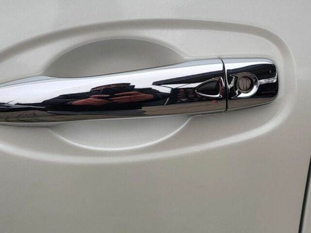 Білий Ніссан Rogue, об'ємом двигуна 2.5 л та пробігом 144 тис. км за 15500 $, фото 13 на Automoto.ua