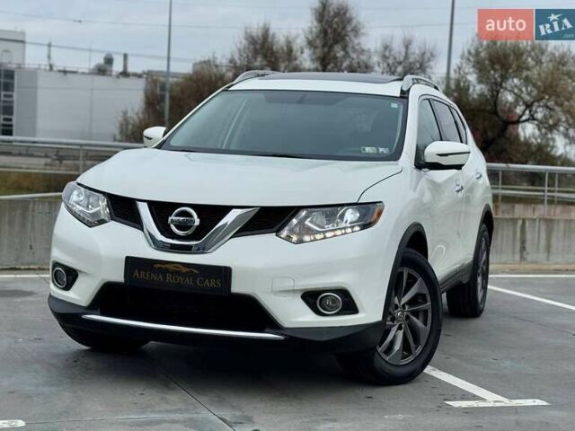 Белый Ниссан Rogue, объемом двигателя 2.5 л и пробегом 151 тыс. км за 15300 $, фото 1 на Automoto.ua