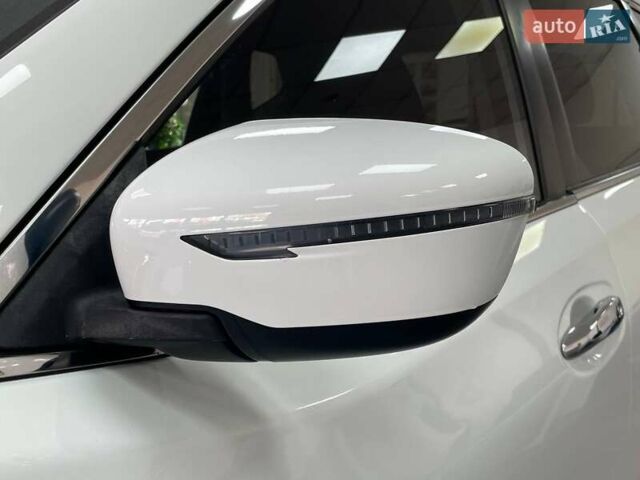 Белый Ниссан Rogue, объемом двигателя 2.49 л и пробегом 264 тыс. км за 13190 $, фото 15 на Automoto.ua