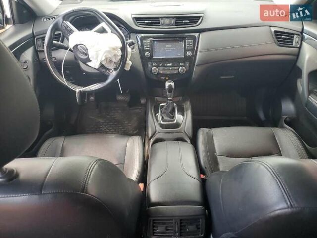 Белый Ниссан Rogue, объемом двигателя 2.49 л и пробегом 132 тыс. км за 11300 $, фото 14 на Automoto.ua