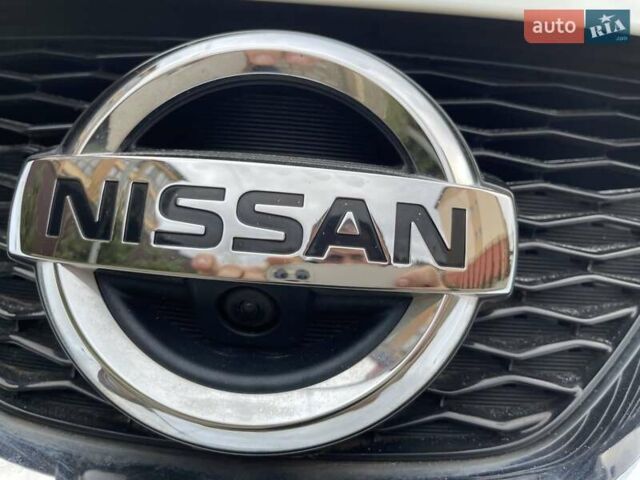 Білий Ніссан Rogue, об'ємом двигуна 2.5 л та пробігом 155 тис. км за 14000 $, фото 4 на Automoto.ua