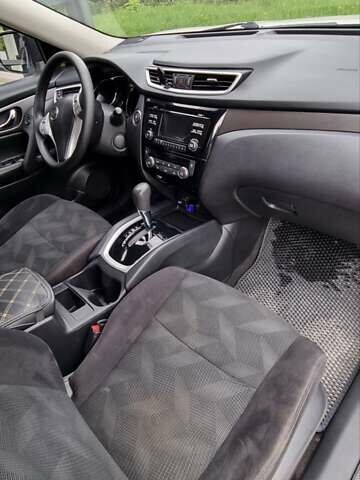 Белый Ниссан Rogue, объемом двигателя 2.49 л и пробегом 129 тыс. км за 13700 $, фото 22 на Automoto.ua