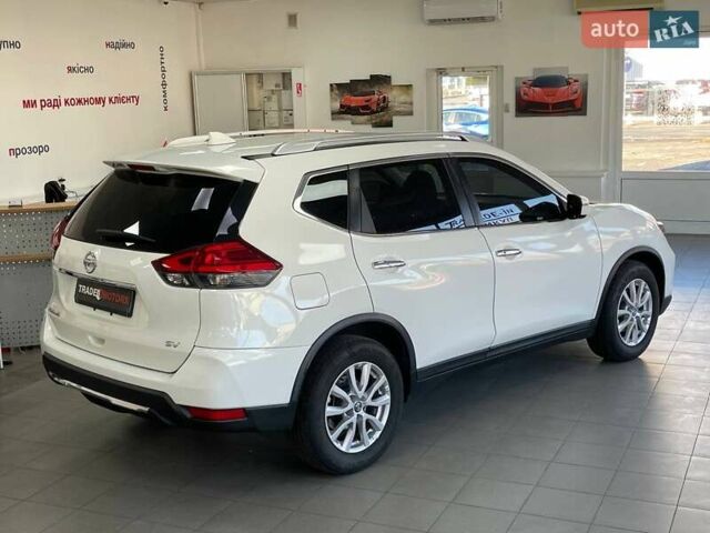Белый Ниссан Rogue, объемом двигателя 2.49 л и пробегом 264 тыс. км за 13190 $, фото 8 на Automoto.ua