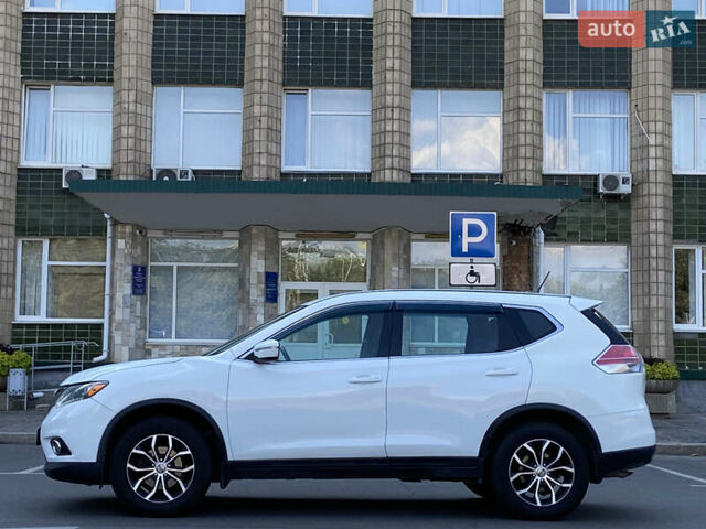 Білий Ніссан Rogue, об'ємом двигуна 2.49 л та пробігом 140 тис. км за 12999 $, фото 6 на Automoto.ua
