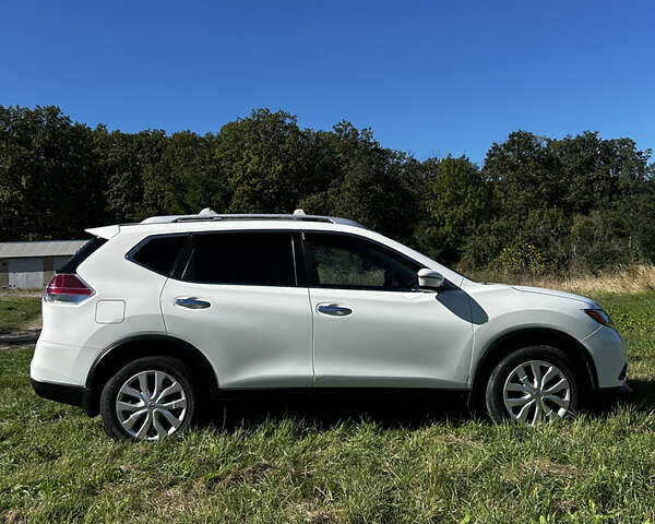 Білий Ніссан Rogue, об'ємом двигуна 2.49 л та пробігом 123 тис. км за 13200 $, фото 7 на Automoto.ua