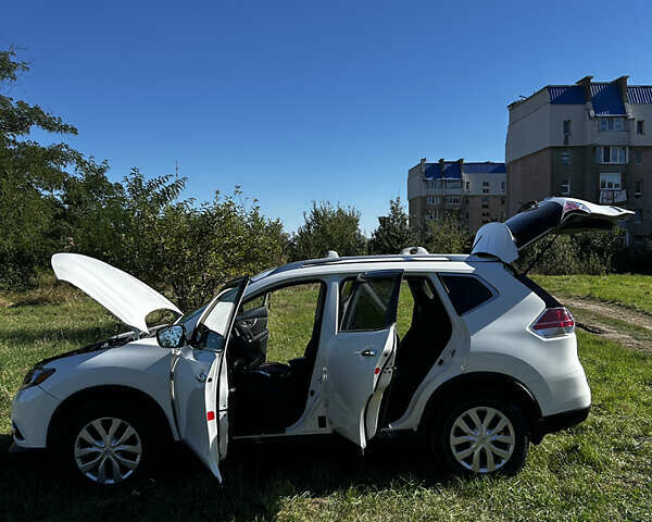 Білий Ніссан Rogue, об'ємом двигуна 2.49 л та пробігом 123 тис. км за 13200 $, фото 29 на Automoto.ua