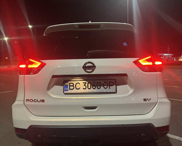 Белый Ниссан Rogue, объемом двигателя 2.5 л и пробегом 248 тыс. км за 14100 $, фото 31 на Automoto.ua
