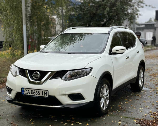 Ниссан Rogue 2016 в Черкассах на Automoto.ua Белый Ниссан Rogue, объемом двигателя 2.49 л и пробегом 145 тыс. км за 12300 $, фото 18 на Automoto.ua