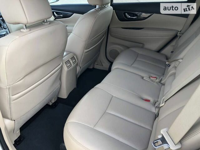 Білий Ніссан Rogue, об'ємом двигуна 2.5 л та пробігом 117 тис. км за 14300 $, фото 10 на Automoto.ua