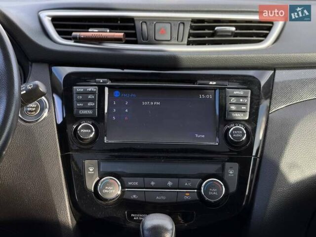 Белый Ниссан Rogue, объемом двигателя 2.5 л и пробегом 112 тыс. км за 15000 $, фото 48 на Automoto.ua