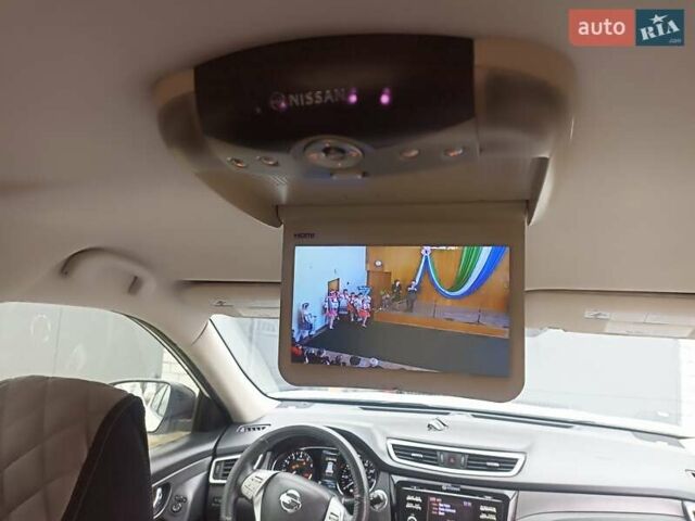 Білий Ніссан Rogue, об'ємом двигуна 2.49 л та пробігом 157 тис. км за 13800 $, фото 24 на Automoto.ua