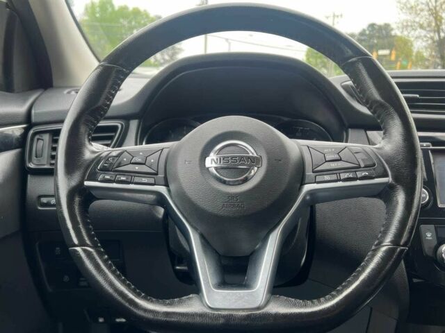 Белый Ниссан Rogue, объемом двигателя 2 л и пробегом 69 тыс. км за 6500 $, фото 8 на Automoto.ua