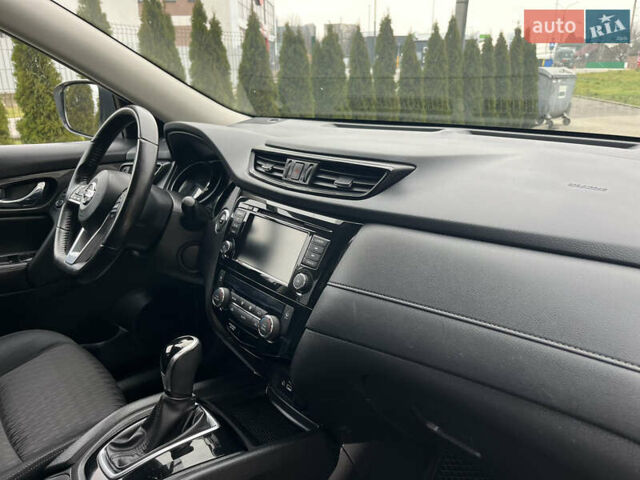 Белый Ниссан Rogue, объемом двигателя 2.5 л и пробегом 120 тыс. км за 14300 $, фото 32 на Automoto.ua