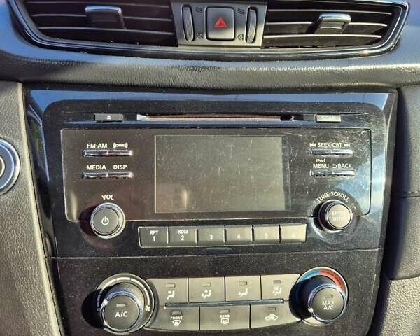 Білий Ніссан Rogue, об'ємом двигуна 2.49 л та пробігом 91 тис. км за 14100 $, фото 12 на Automoto.ua