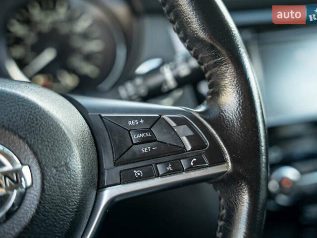 Белый Ниссан Rogue, объемом двигателя 2.49 л и пробегом 132 тыс. км за 14900 $, фото 22 на Automoto.ua