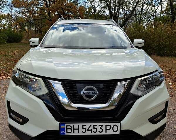 Білий Ніссан Rogue, об'ємом двигуна 2.5 л та пробігом 101 тис. км за 17300 $, фото 4 на Automoto.ua