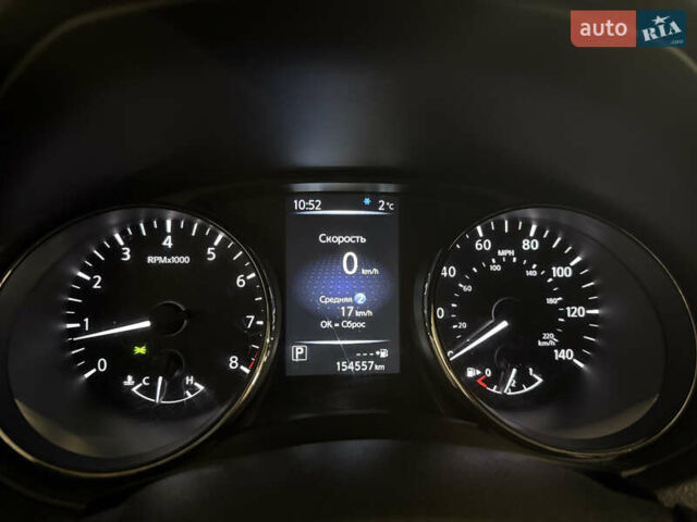 Белый Ниссан Rogue, объемом двигателя 2.49 л и пробегом 155 тыс. км за 15000 $, фото 19 на Automoto.ua