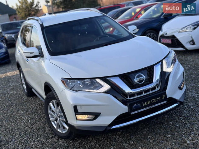 Белый Ниссан Rogue, объемом двигателя 2.5 л и пробегом 151 тыс. км за 14300 $, фото 25 на Automoto.ua