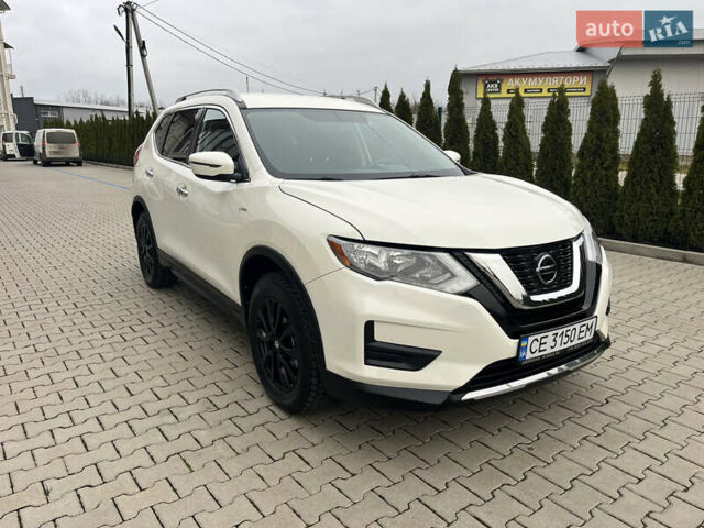 Белый Ниссан Rogue, объемом двигателя 2.5 л и пробегом 120 тыс. км за 14300 $, фото 7 на Automoto.ua