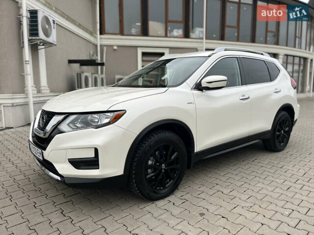 Белый Ниссан Rogue, объемом двигателя 2.5 л и пробегом 120 тыс. км за 14300 $, фото 38 на Automoto.ua