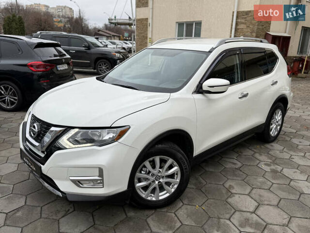 Белый Ниссан Rogue, объемом двигателя 2.49 л и пробегом 133 тыс. км за 13900 $, фото 5 на Automoto.ua