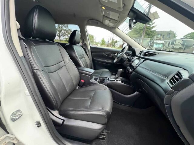 Белый Ниссан Rogue, объемом двигателя 2 л и пробегом 52 тыс. км за 7600 $, фото 8 на Automoto.ua