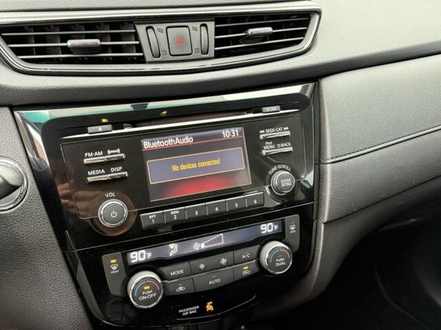 Белый Ниссан Rogue, объемом двигателя 2.5 л и пробегом 108 тыс. км за 15400 $, фото 15 на Automoto.ua