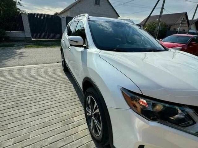 Білий Ніссан Rogue, об'ємом двигуна 2.5 л та пробігом 99 тис. км за 14500 $, фото 10 на Automoto.ua