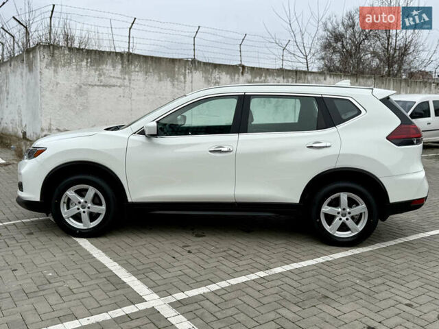 Білий Ніссан Rogue, об'ємом двигуна 2.5 л та пробігом 151 тис. км за 12950 $, фото 11 на Automoto.ua