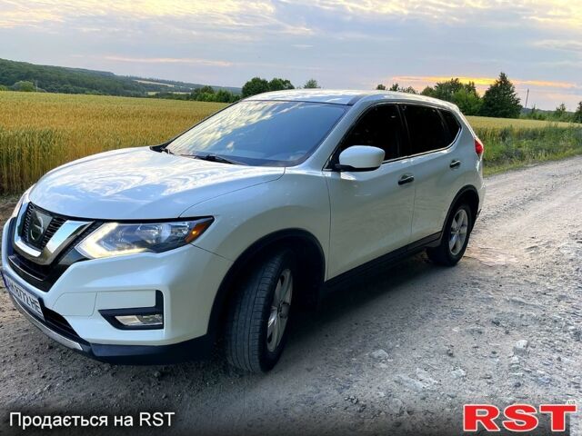 Білий Ніссан Rogue, об'ємом двигуна 2.5 л та пробігом 196 тис. км за 12600 $, фото 4 на Automoto.ua