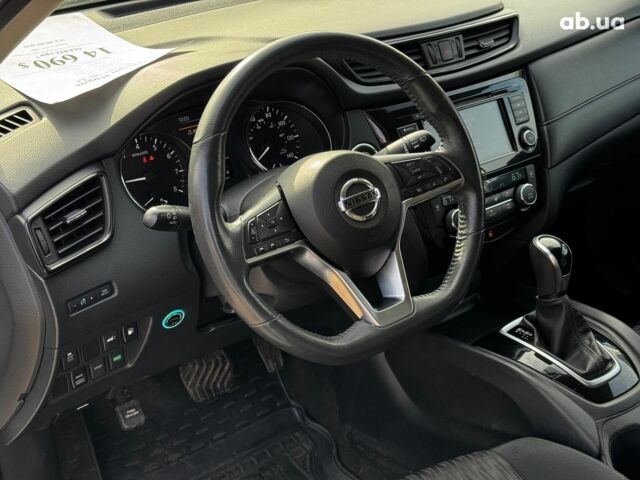 Белый Ниссан Rogue, объемом двигателя 2.5 л и пробегом 178 тыс. км за 14680 $, фото 12 на Automoto.ua