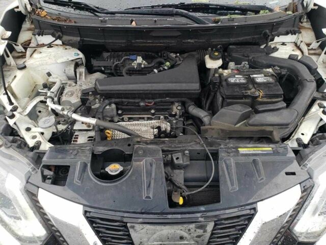 Белый Ниссан Rogue, объемом двигателя 2.5 л и пробегом 73 тыс. км за 2200 $, фото 11 на Automoto.ua