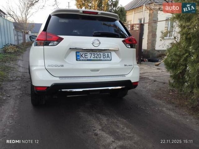 Белый Ниссан Rogue, объемом двигателя 2.49 л и пробегом 115 тыс. км за 14900 $, фото 14 на Automoto.ua