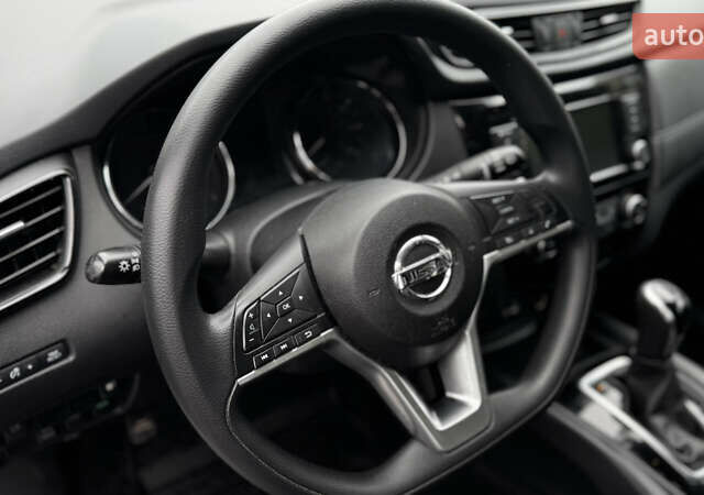 Белый Ниссан Rogue, объемом двигателя 2.5 л и пробегом 120 тыс. км за 13900 $, фото 21 на Automoto.ua