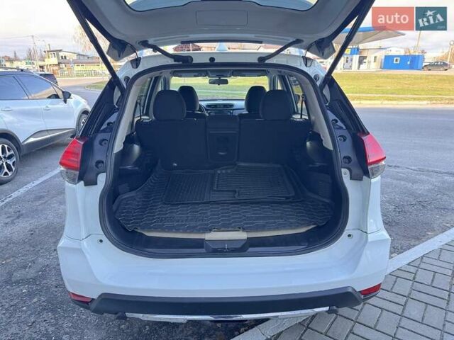 Белый Ниссан Rogue, объемом двигателя 2.5 л и пробегом 81 тыс. км за 17500 $, фото 27 на Automoto.ua