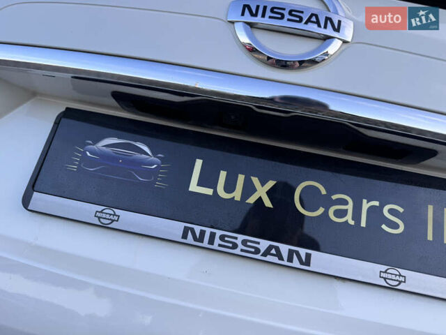 Белый Ниссан Rogue, объемом двигателя 2.5 л и пробегом 151 тыс. км за 14300 $, фото 11 на Automoto.ua