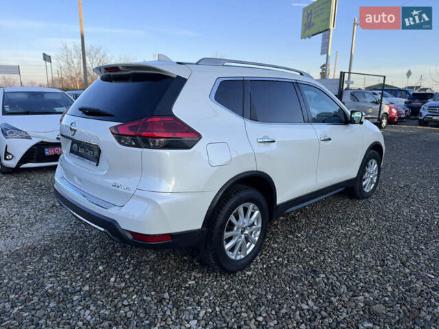 Белый Ниссан Rogue, объемом двигателя 2.5 л и пробегом 151 тыс. км за 14300 $, фото 14 на Automoto.ua